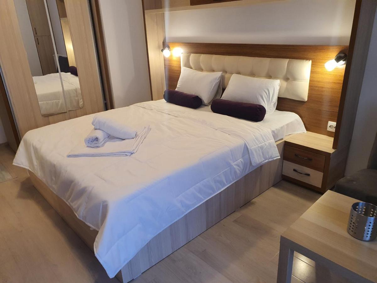 Garsoniera Matei Basarab 97 Apartment Bukares Bagian luar foto