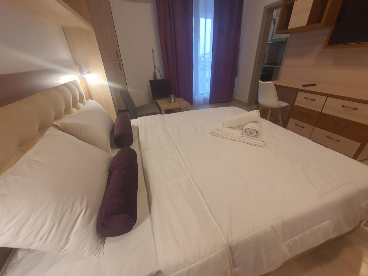 Garsoniera Matei Basarab 97 Apartment Bukares Bagian luar foto